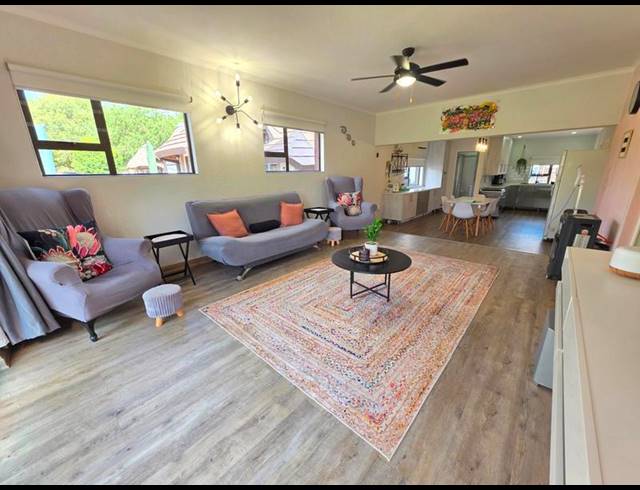 3 BEDROOM HOUSE FOR SALE IN MISTY BAY